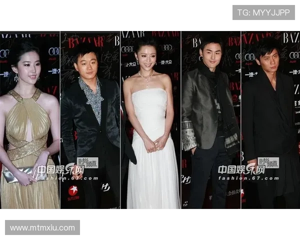 璀璨之夜，星光熠熠——回顾2012香港电影金像奖的荣耀与感动